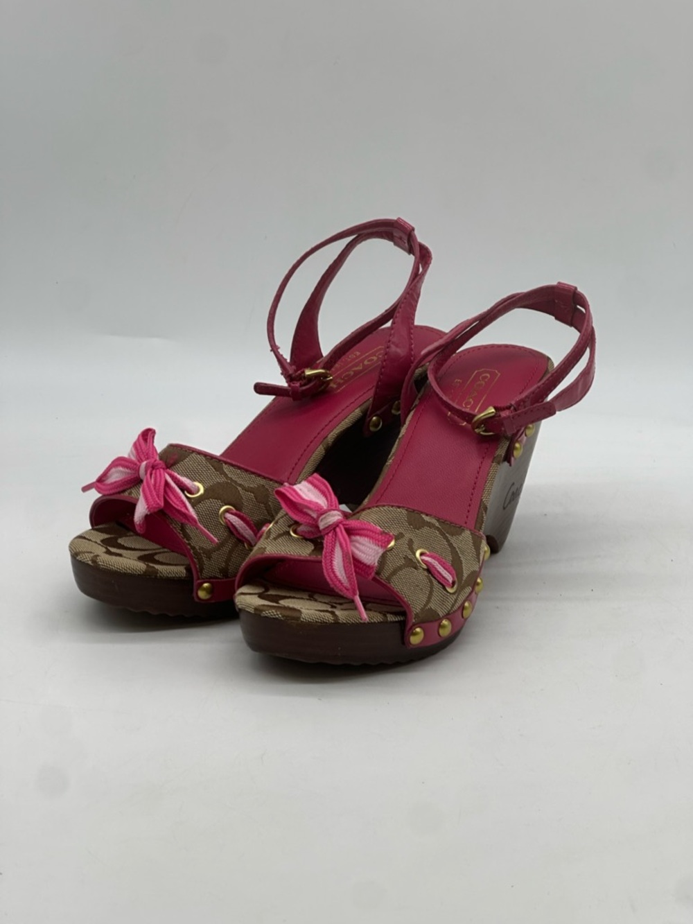 Coach Betsy Y2K Wooden Wedge Heels. Size 7 - Picture 5 of 8